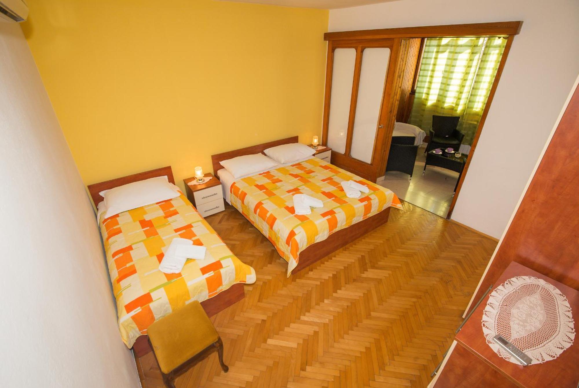 Apartments Marieta Makarska Phòng bức ảnh