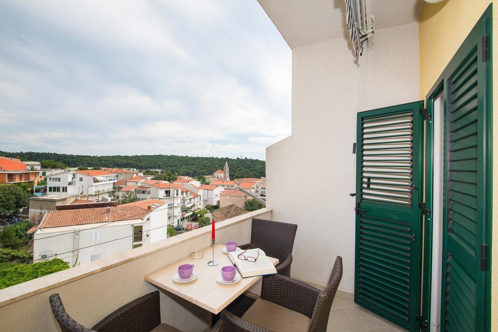 Apartments Marieta Makarska Ngoại thất bức ảnh