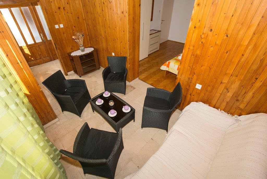 Apartments Marieta Makarska Ngoại thất bức ảnh