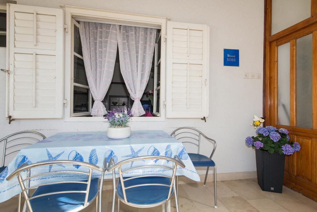 Apartments Marieta Makarska Ngoại thất bức ảnh