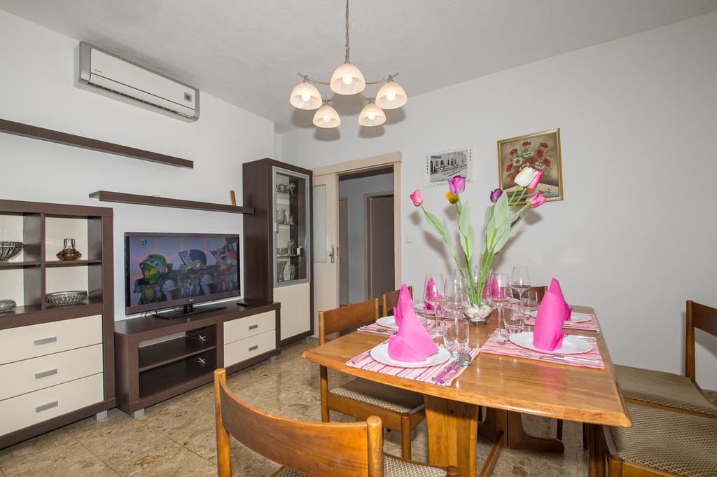 Apartments Marieta Makarska Ngoại thất bức ảnh